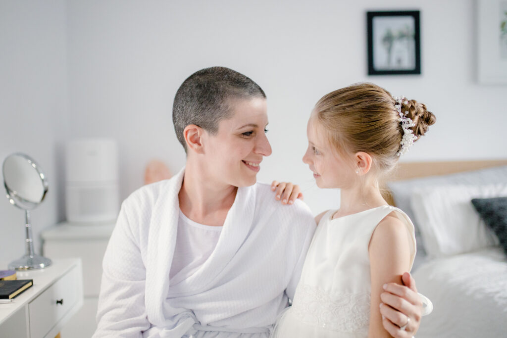 Femme et sa fille, mariage